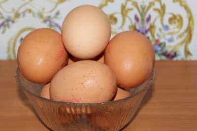 Эксперты по питанию в РТ: тягу к сладкому перебивайте яйцами